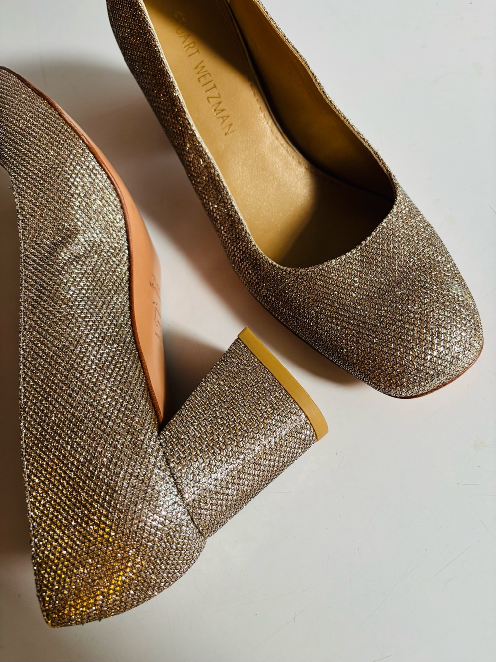 NWOT Stuart Weitzman Gold Glitter metallic Block Heel Pumps glam heels 7.5